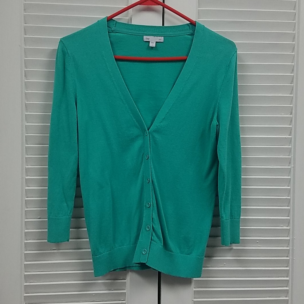 GAP cardigan